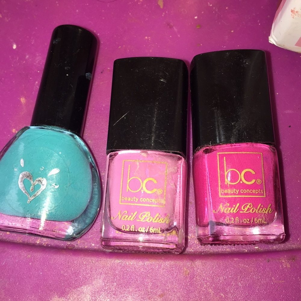 Nail polish bundle